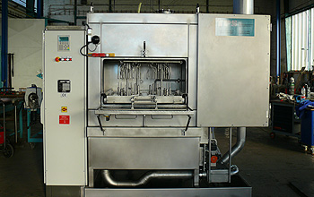 Kabinenwaschanlage f&uuml;r Schwenklager