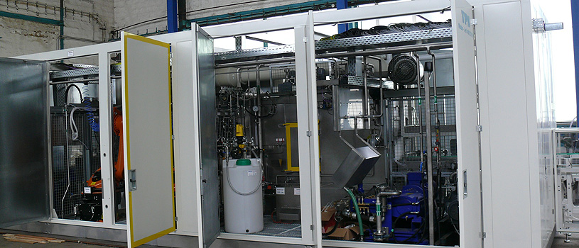 Takt &ndash; Durchlauf- Wasch - Endgratanlage f&uuml;r &Ouml;lpumpengeh&auml;use